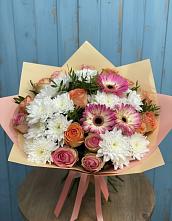 Букет цветов из:  Розы, Герберы и Хризантемы в Красном Сулине