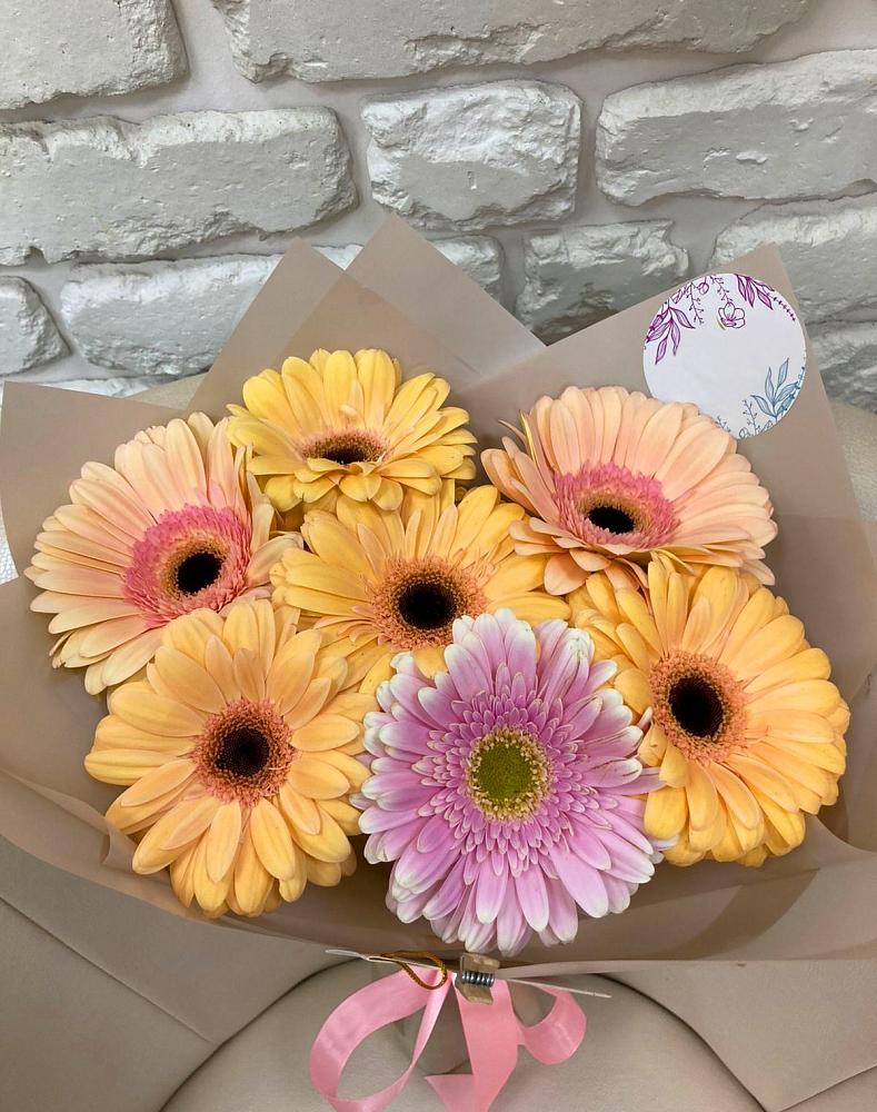 Букет цветов из: Герберы в Красном Сулине