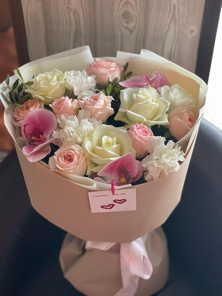 Букет цветов из: Орхидеи, Розы и Гвоздики в Красном Сулине