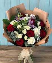 Букет цветов из:  Розы и Альстромерии #REPLACE_PRED# Красном Сулине