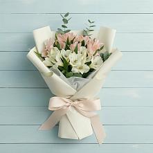 Букет цветов из:  Альстромерии в Красном Сулине