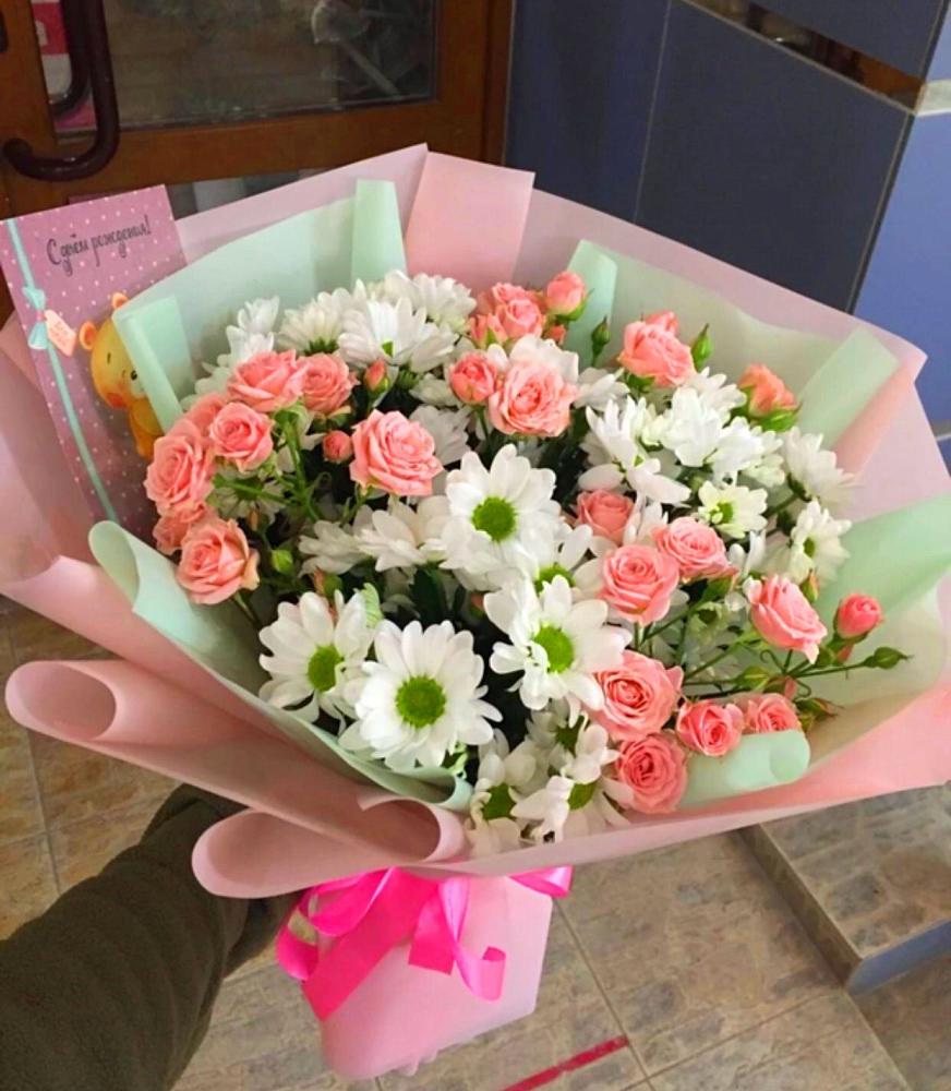 Букет цветов из: Розы и Хризантемы в Красном Сулине