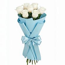 Букет 7 белых роз Проуд в Красном Сулине