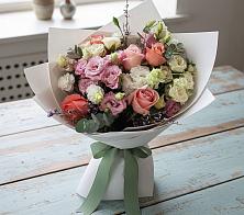 Букет цветов из:  Розы, Лизиантусы и Гвоздики в Красном Сулине