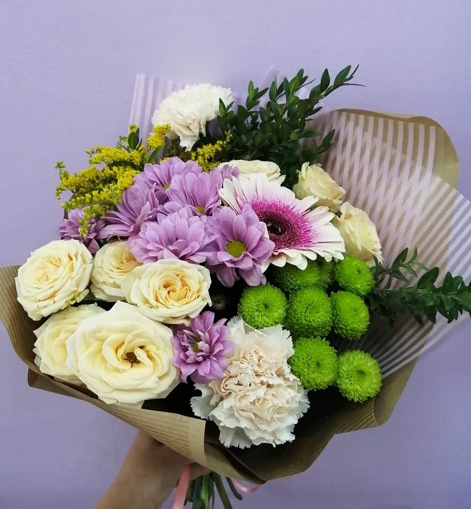 Букет цветов из: Хризантемы, Розы, Гвоздики и Герберы в Красном Сулине