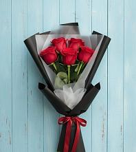 Букет цветов из:  Розы в Красном Сулине