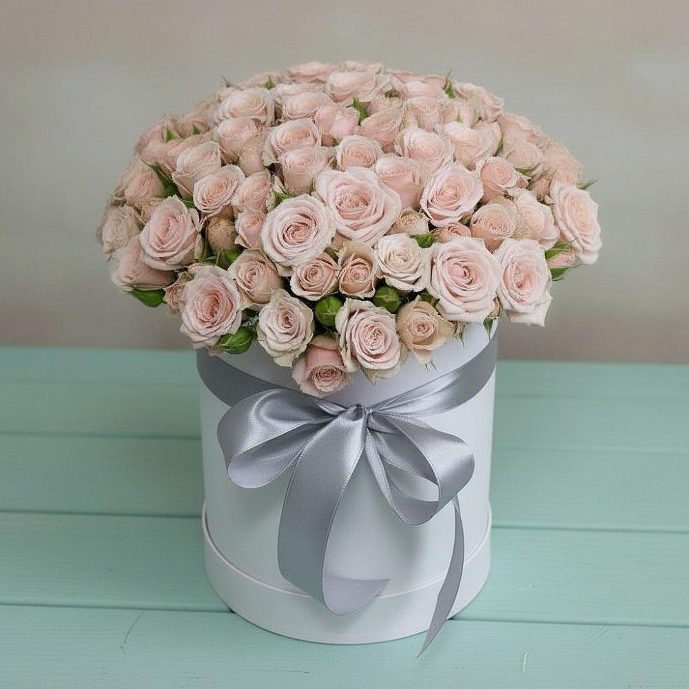 Цветочная композиция из Розы в шляпной коробке в Красном Сулине